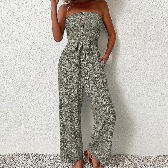SHEIN Pants - Cute strapless jumpsuit